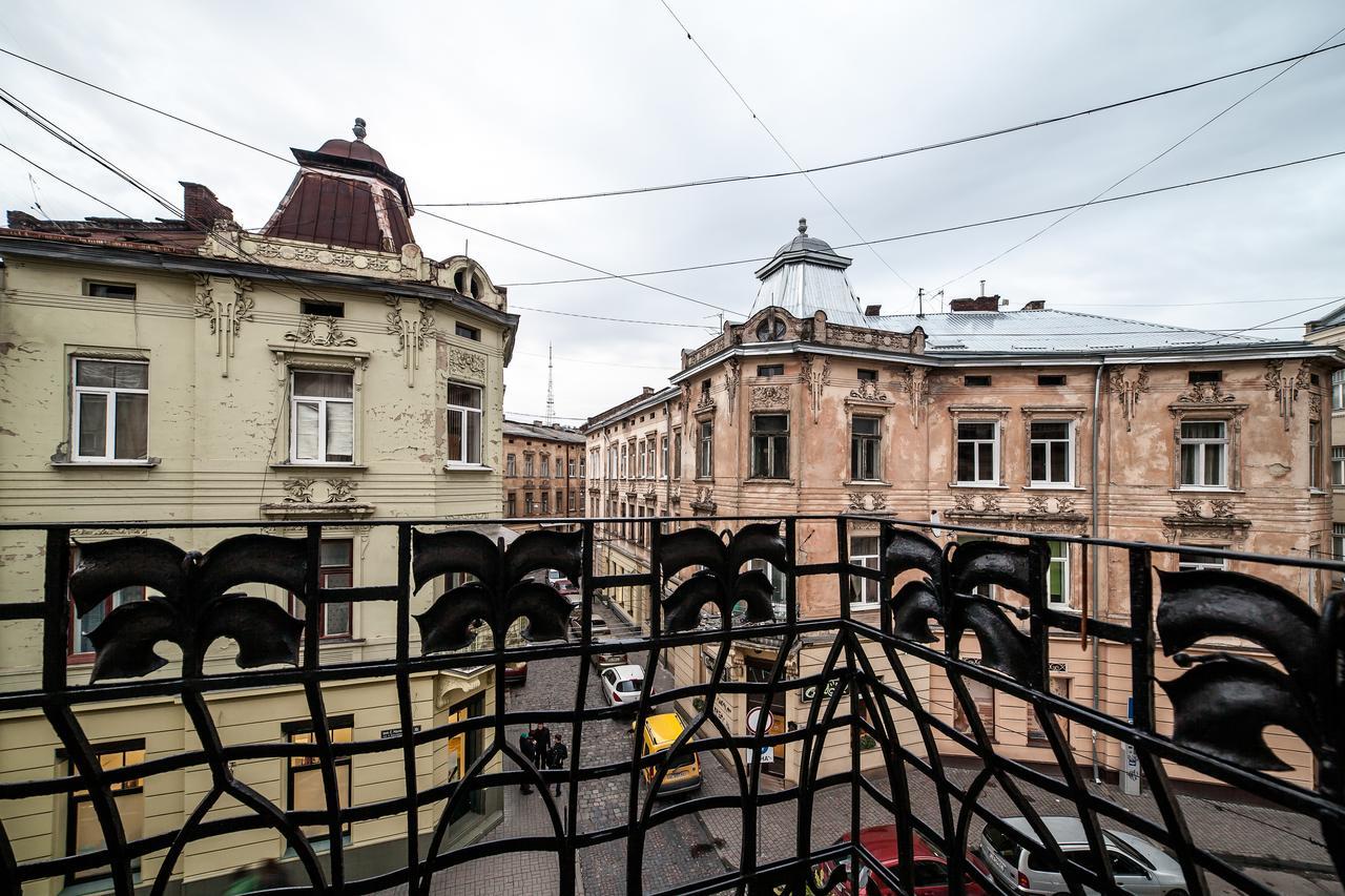 The Phantom Of The Opera Lviv Exterior photo